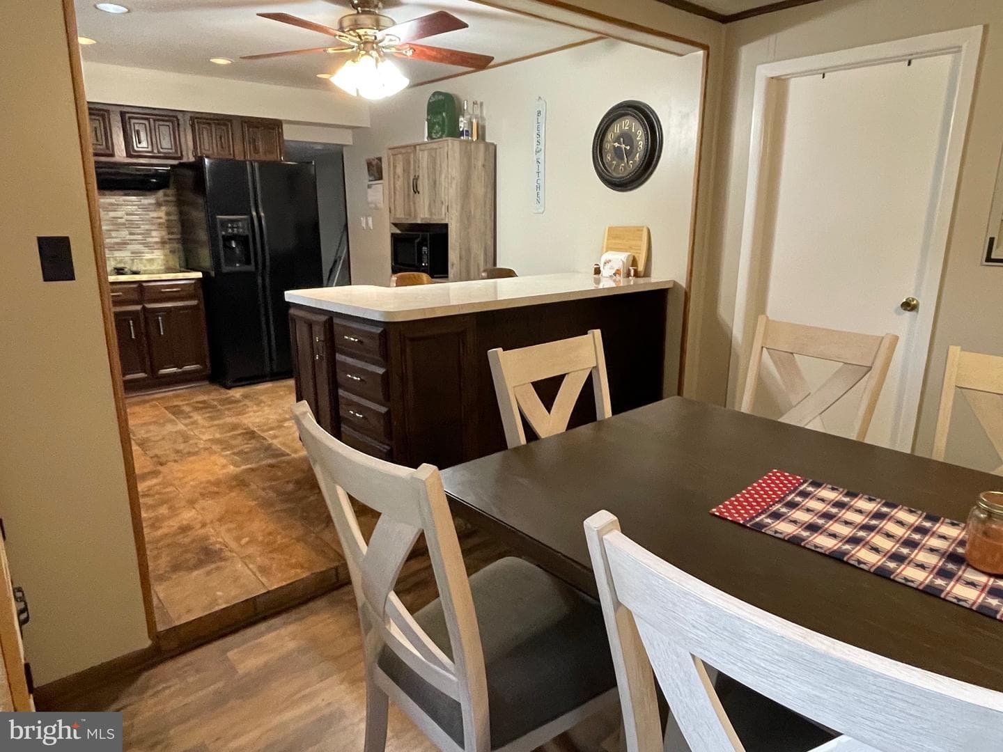 12732 Valley View Avenue photo 9
