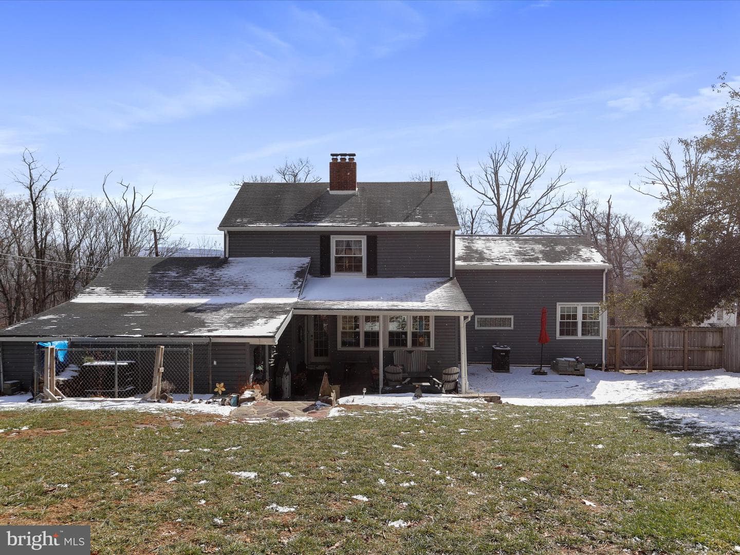 1061 Longwood Avenue photo 36