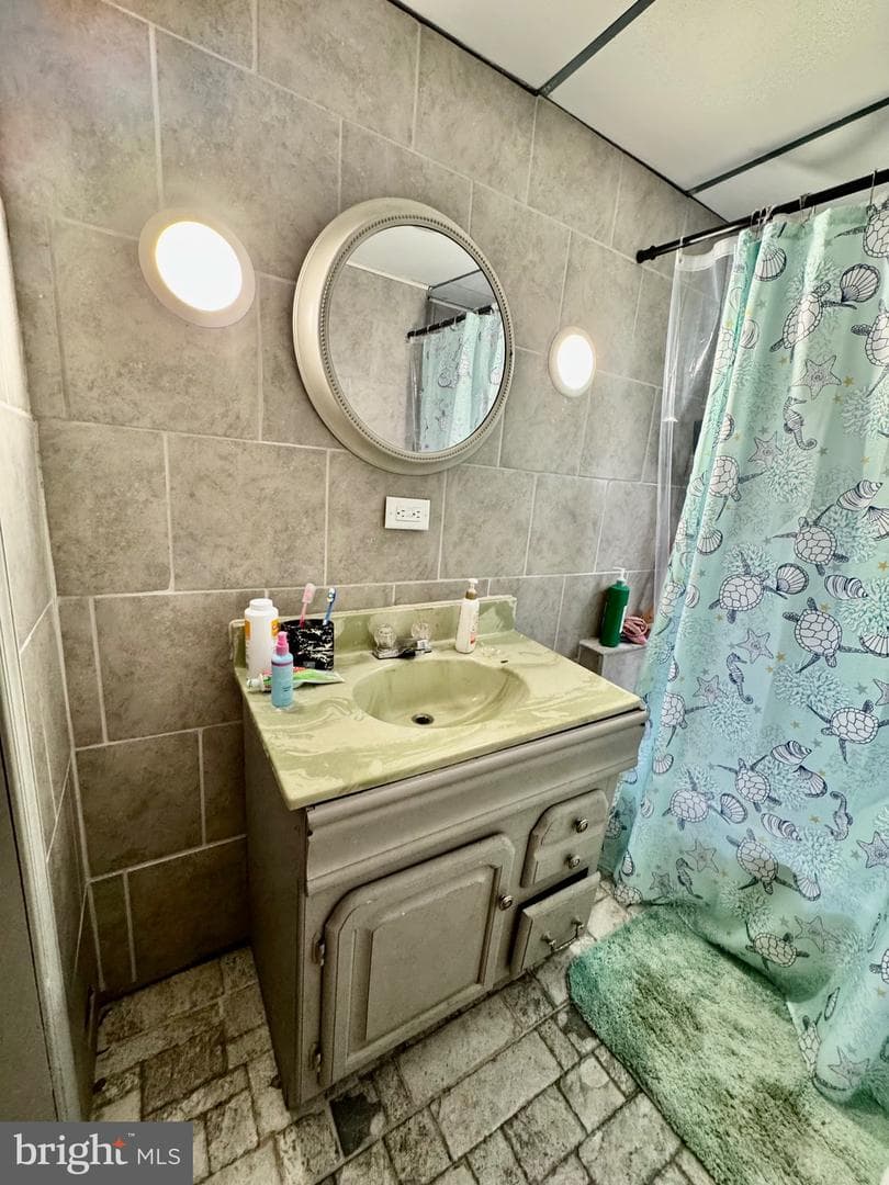 14 Virginia Avenue photo 4