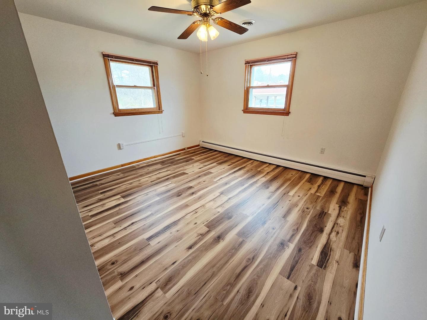 15421 Shamrock photo 22