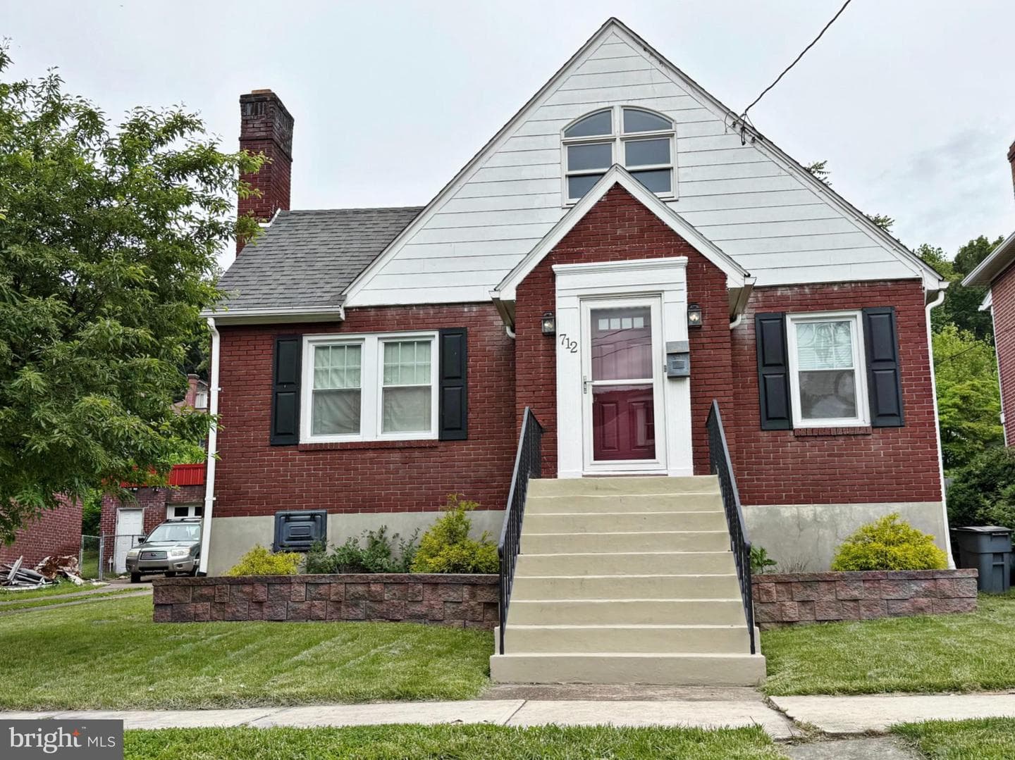 712 Lincoln Street photo 26