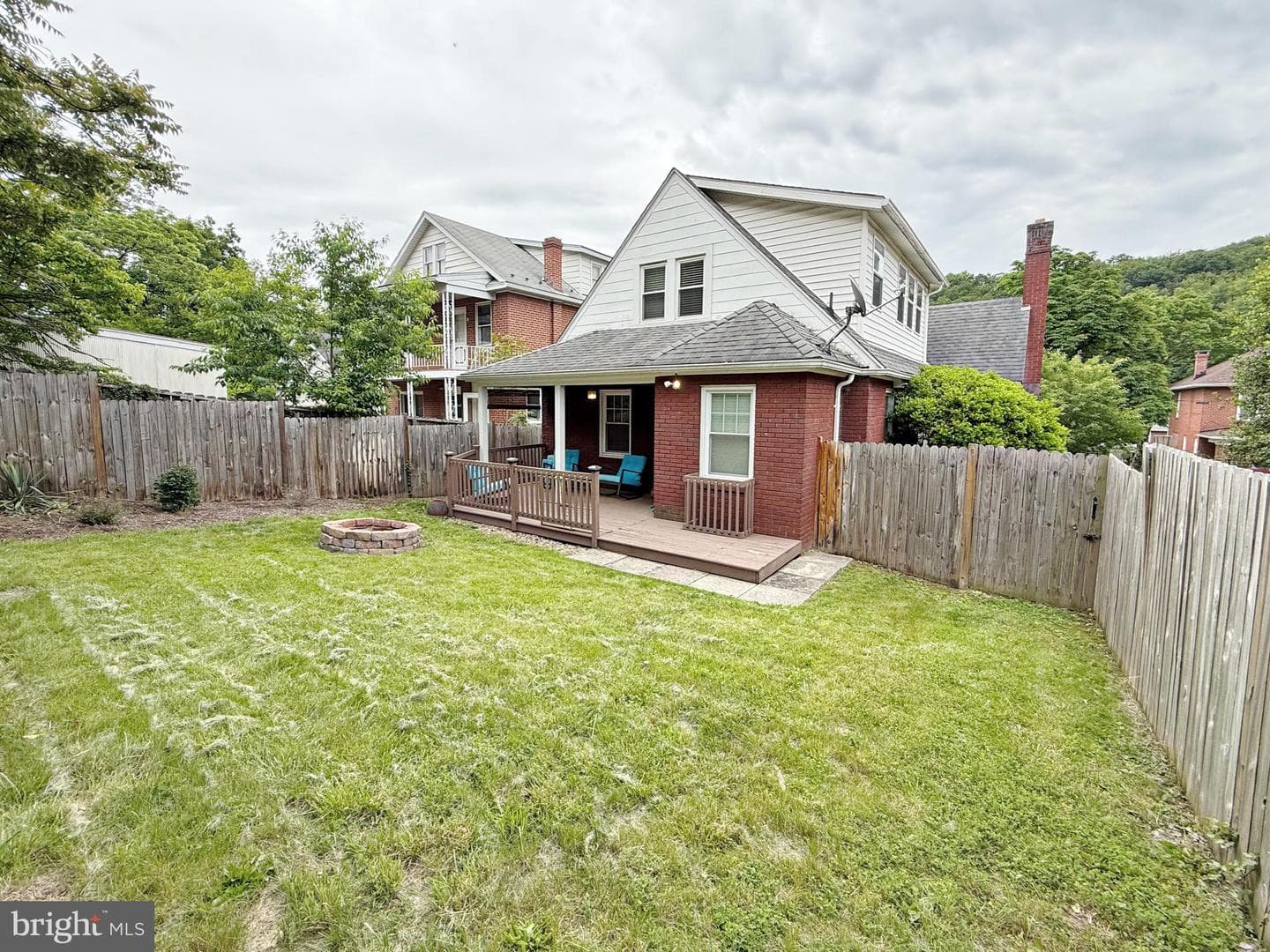 712 Lincoln Street photo 27