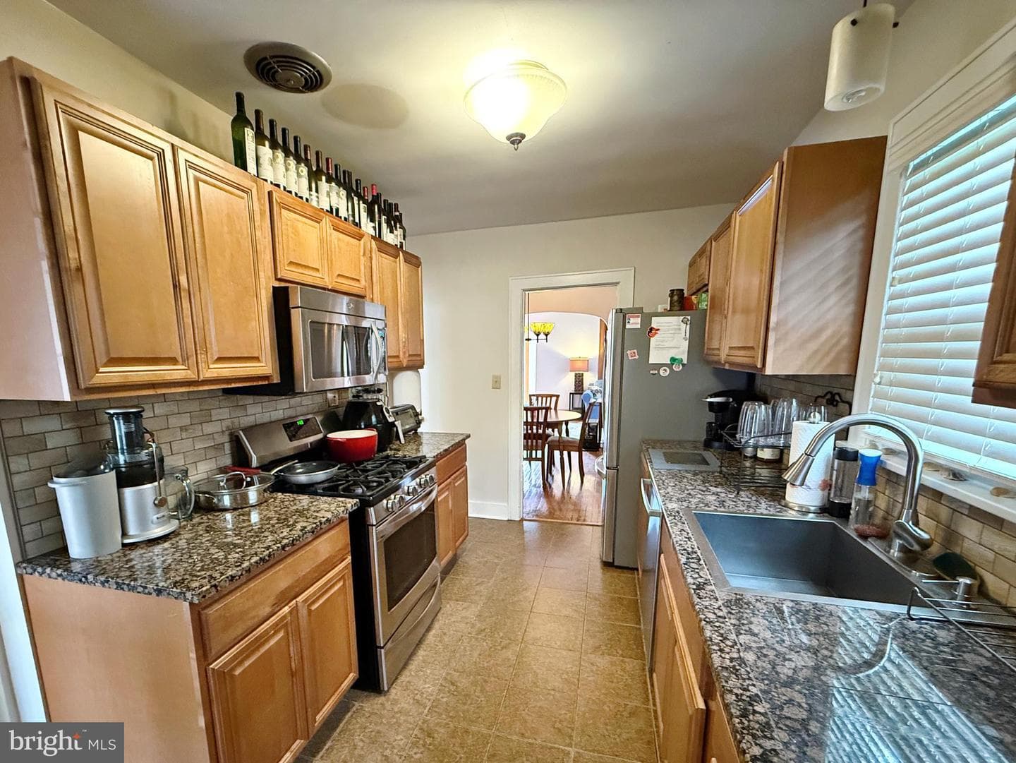 712 Lincoln Street photo 4