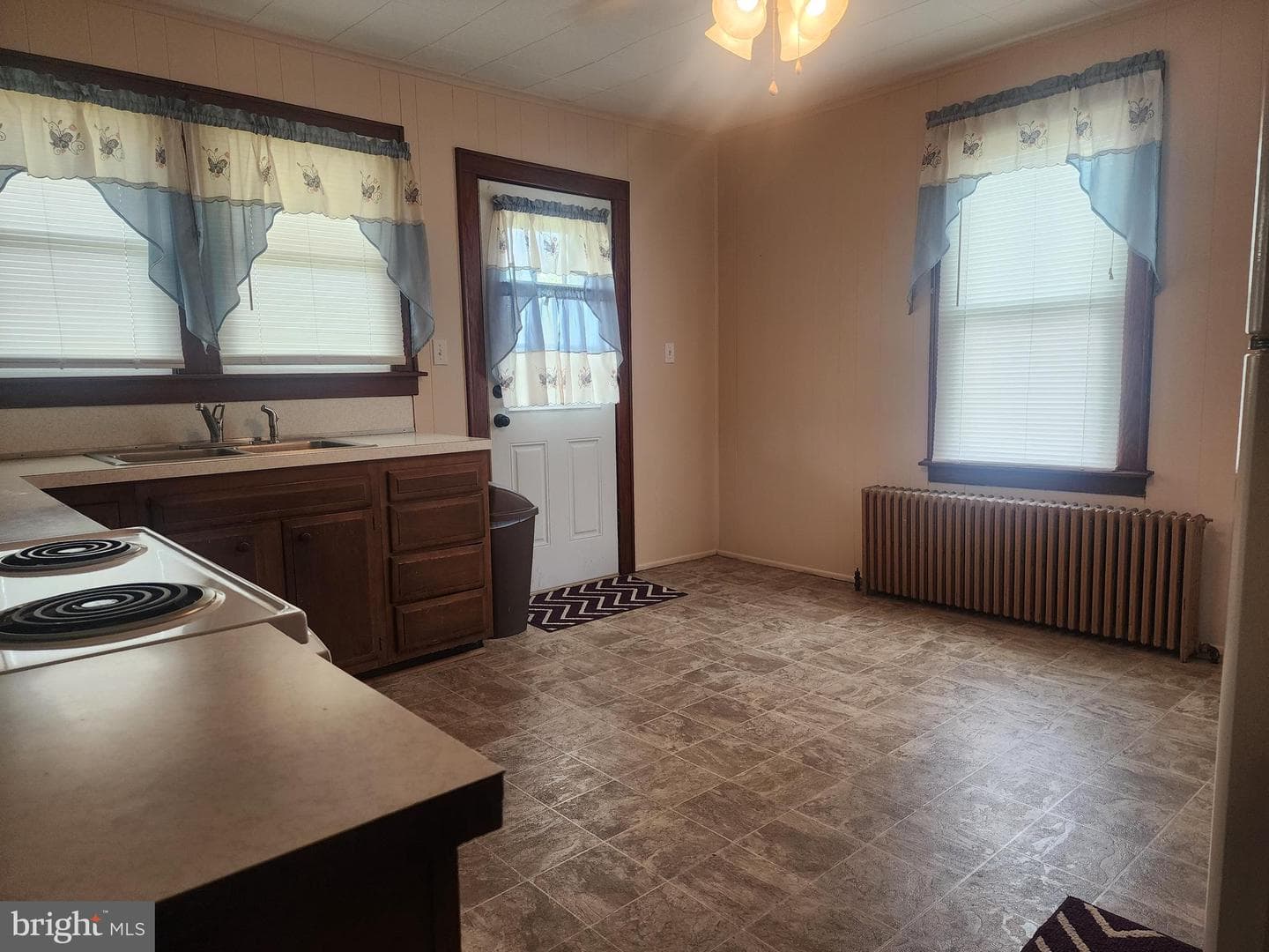 324 Reservoir Avenue photo 15