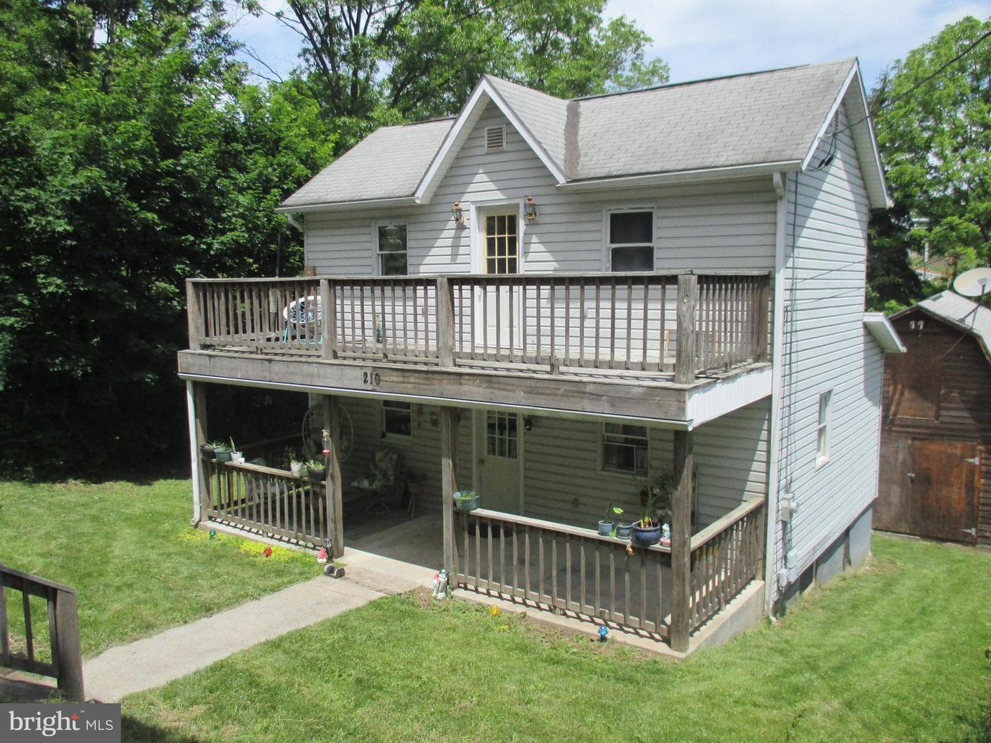 210 E Reynolds Street, Cumberland