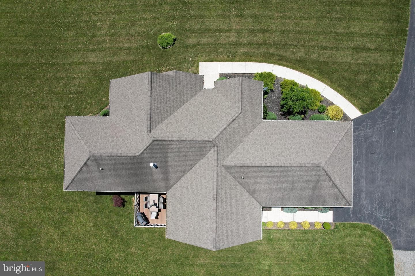 10316 Christie Road NE photo 42