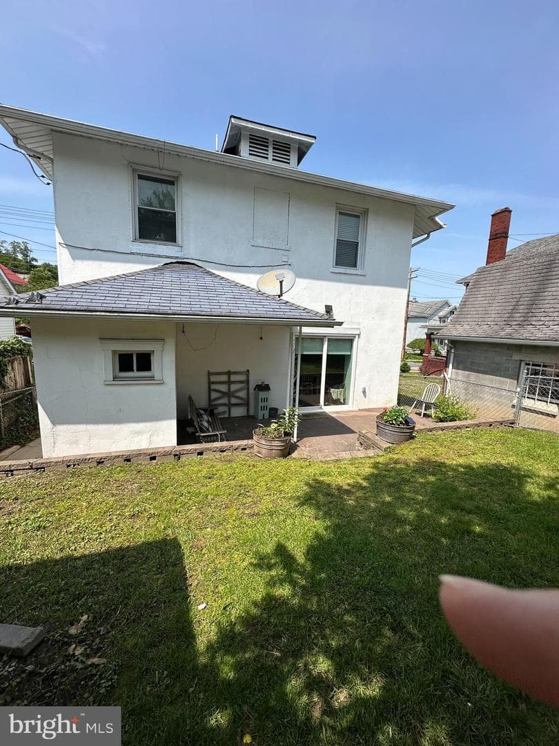 512 Avirett Avenue photo 19
