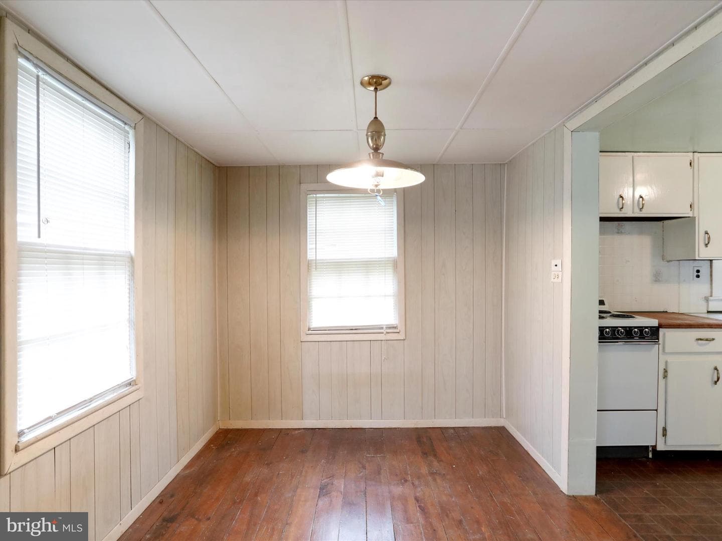 1612 Bedford Street photo 10