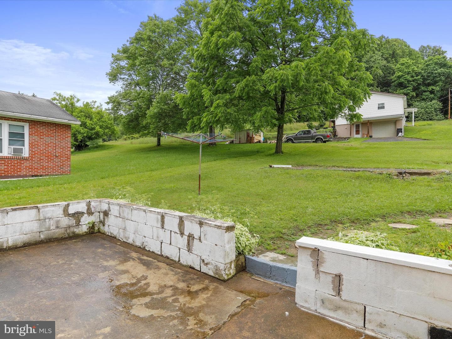 1612 Bedford Street photo 23