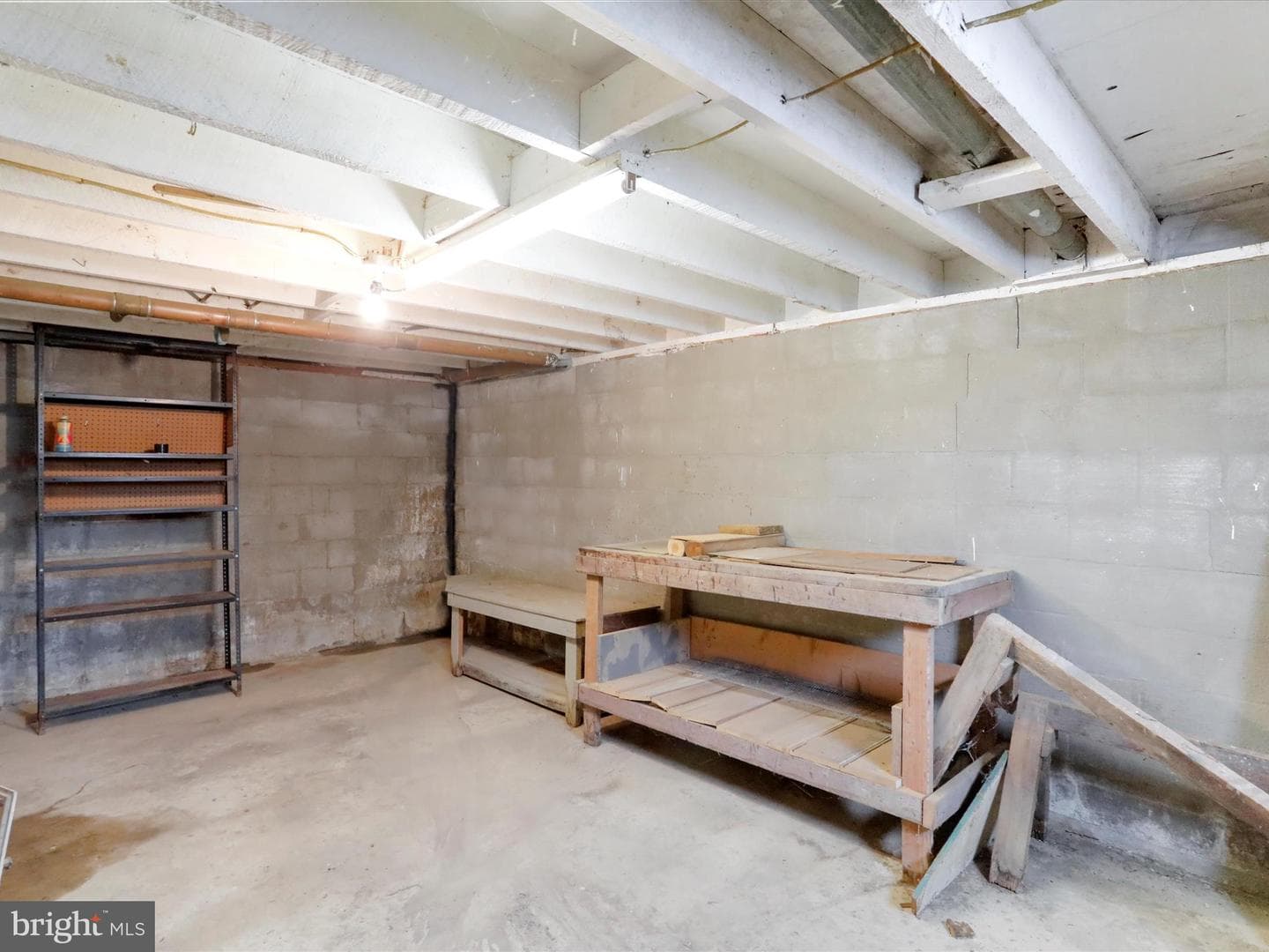 1612 Bedford Street photo 27