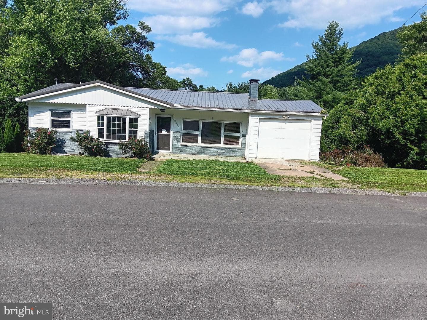 12610 Bowling Street photo 15