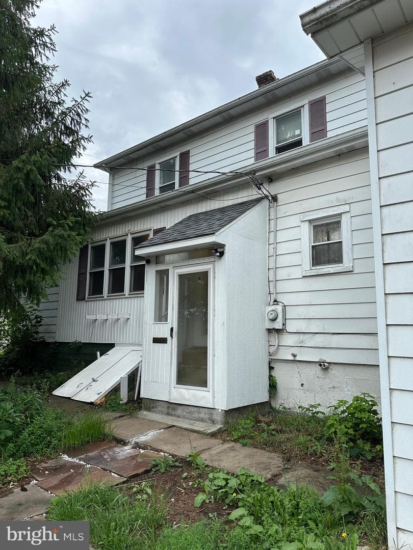 73 Hill Street photo 2