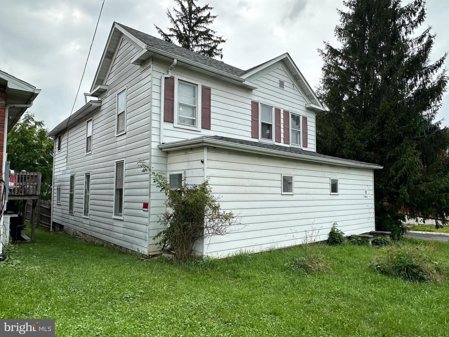 73 Hill Street photo 3
