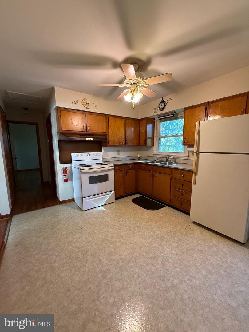 174 Spring Street photo 10