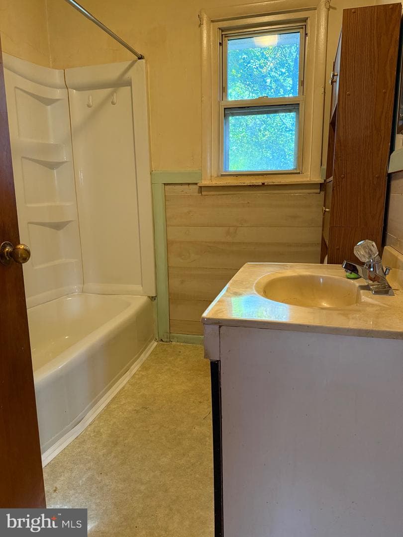 174 Spring Street photo 17