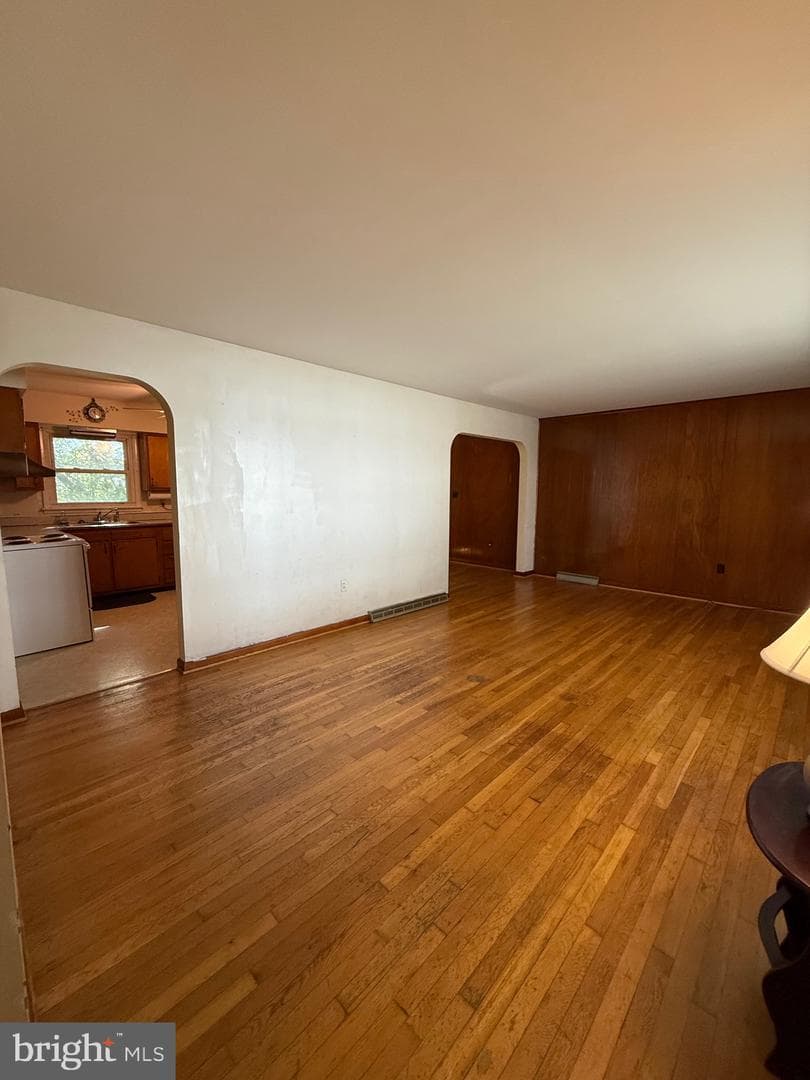 174 Spring Street photo 4