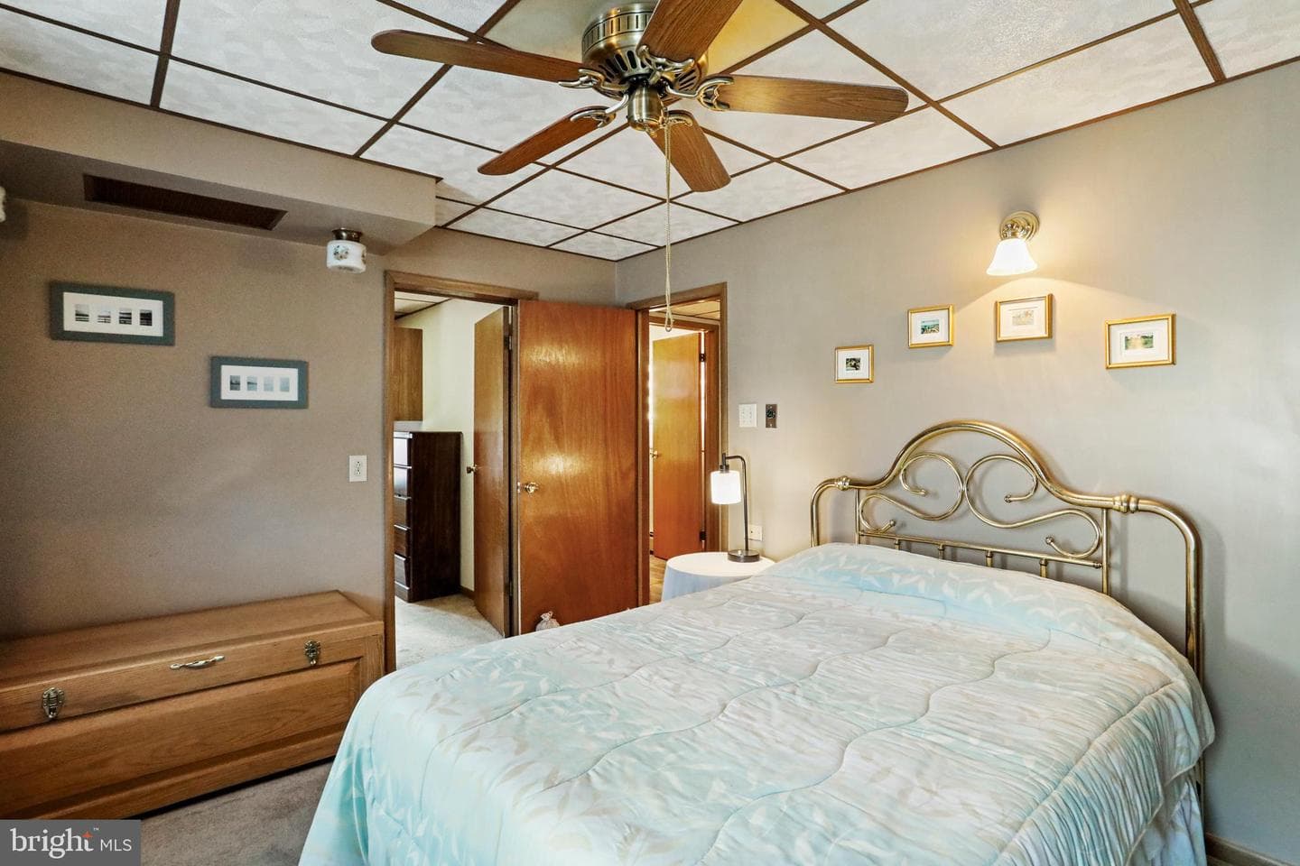 114 Grand Avenue photo 19