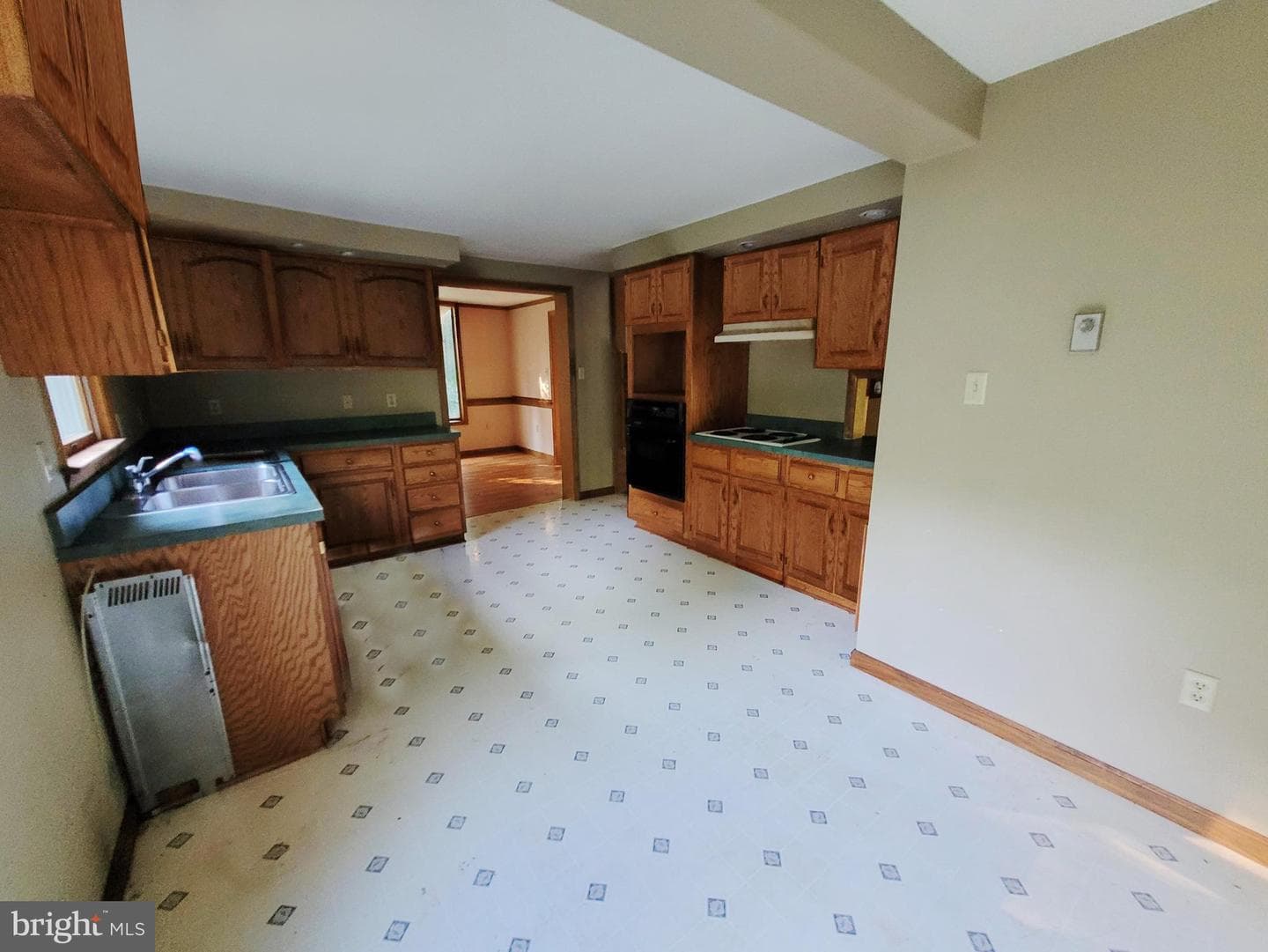 413 Braddock Street photo 14