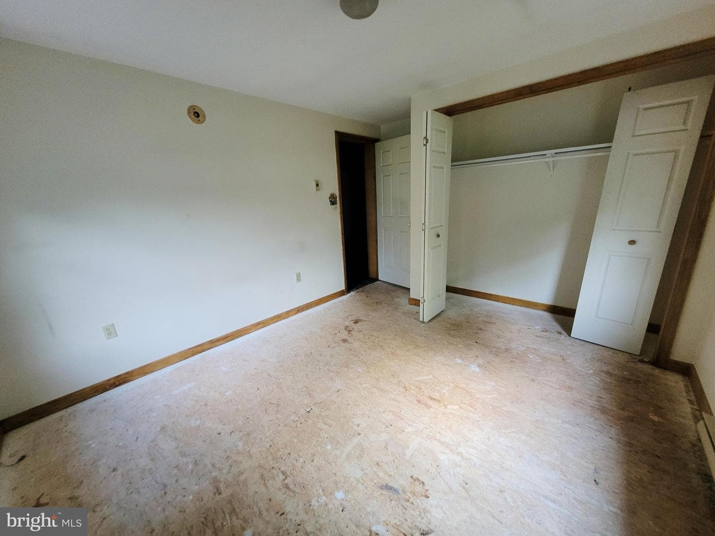 413 Braddock Street photo 26