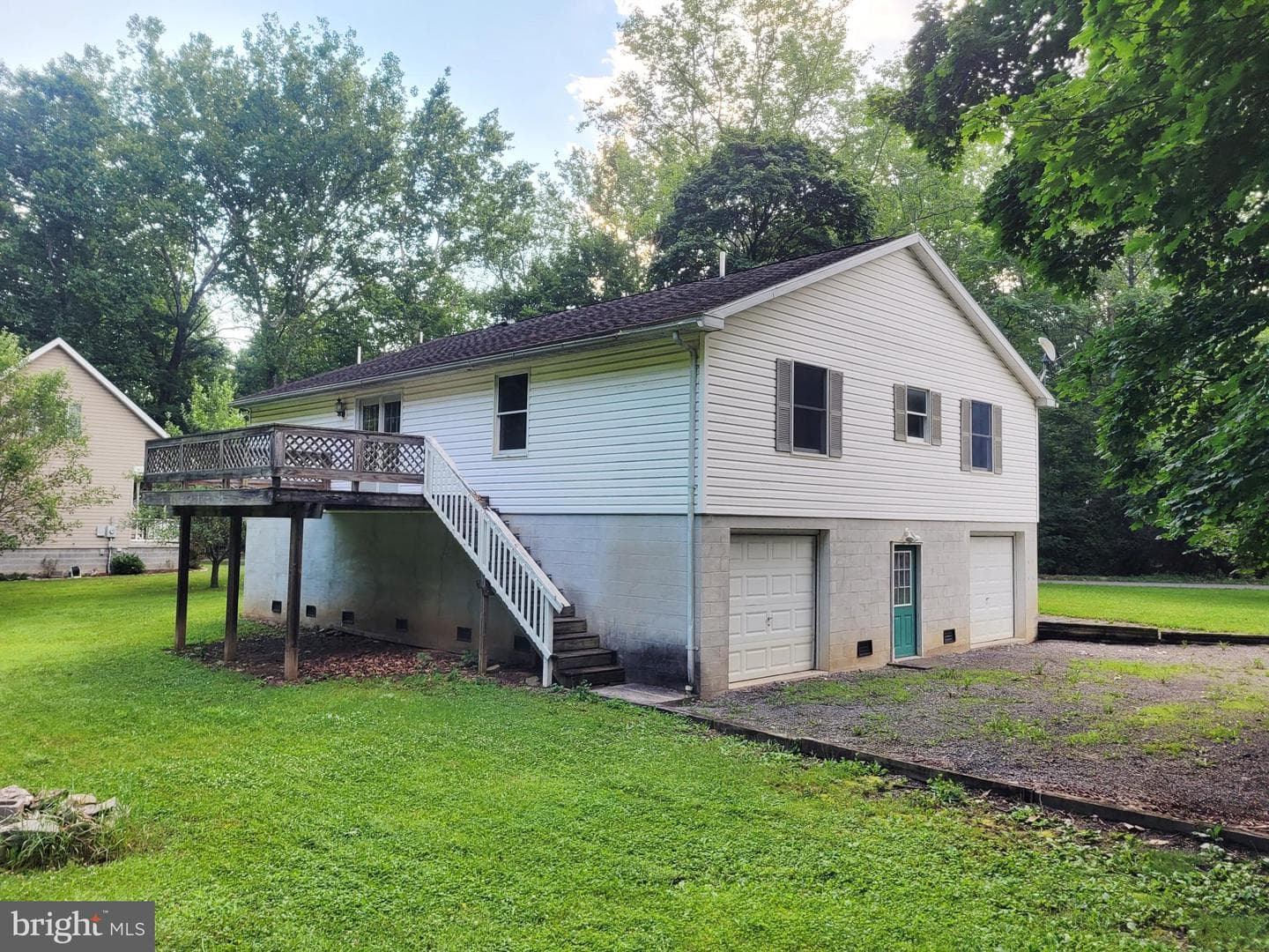 413 Braddock Street photo 4