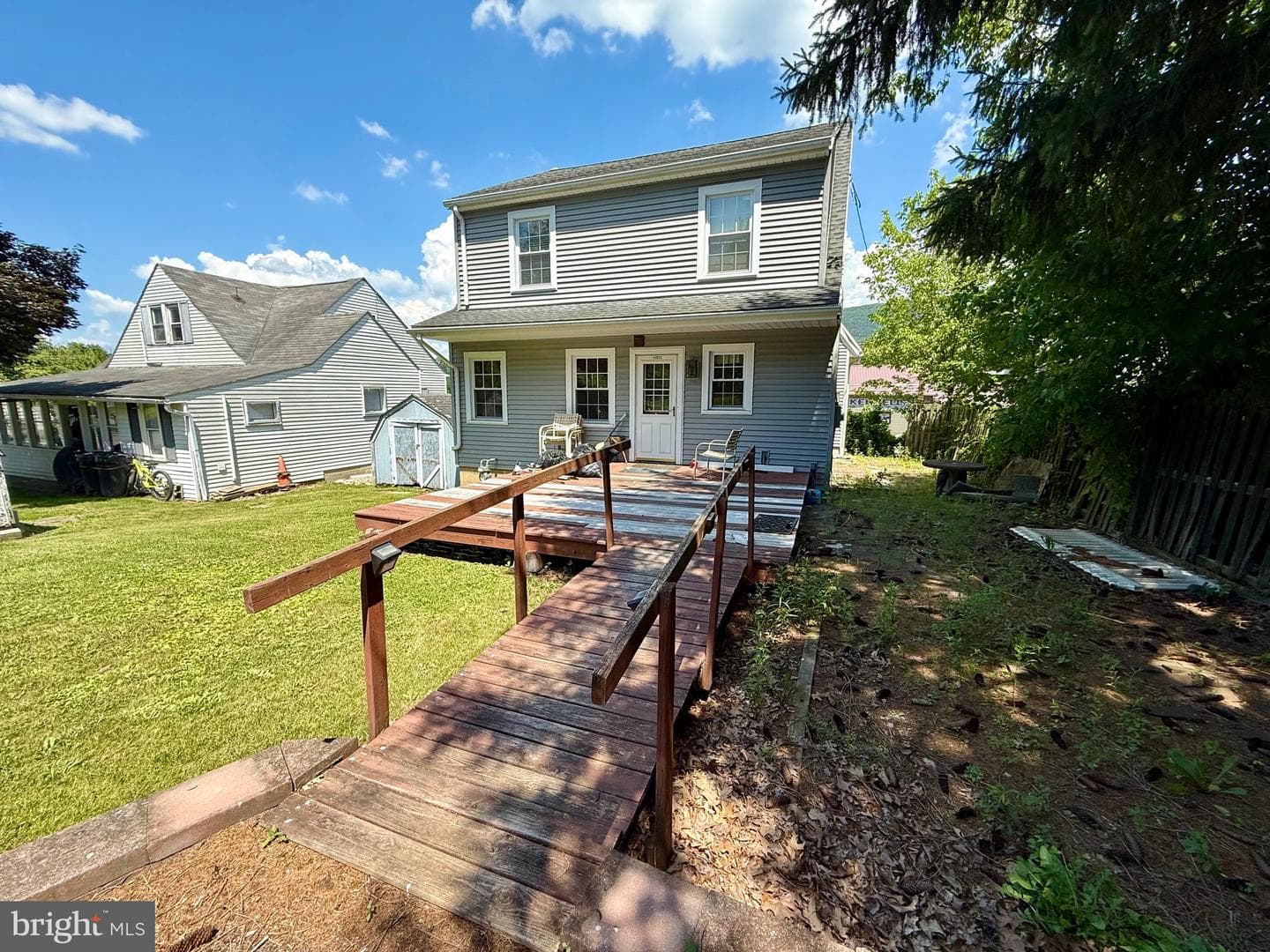 13925 Ellerslie Road photo 2