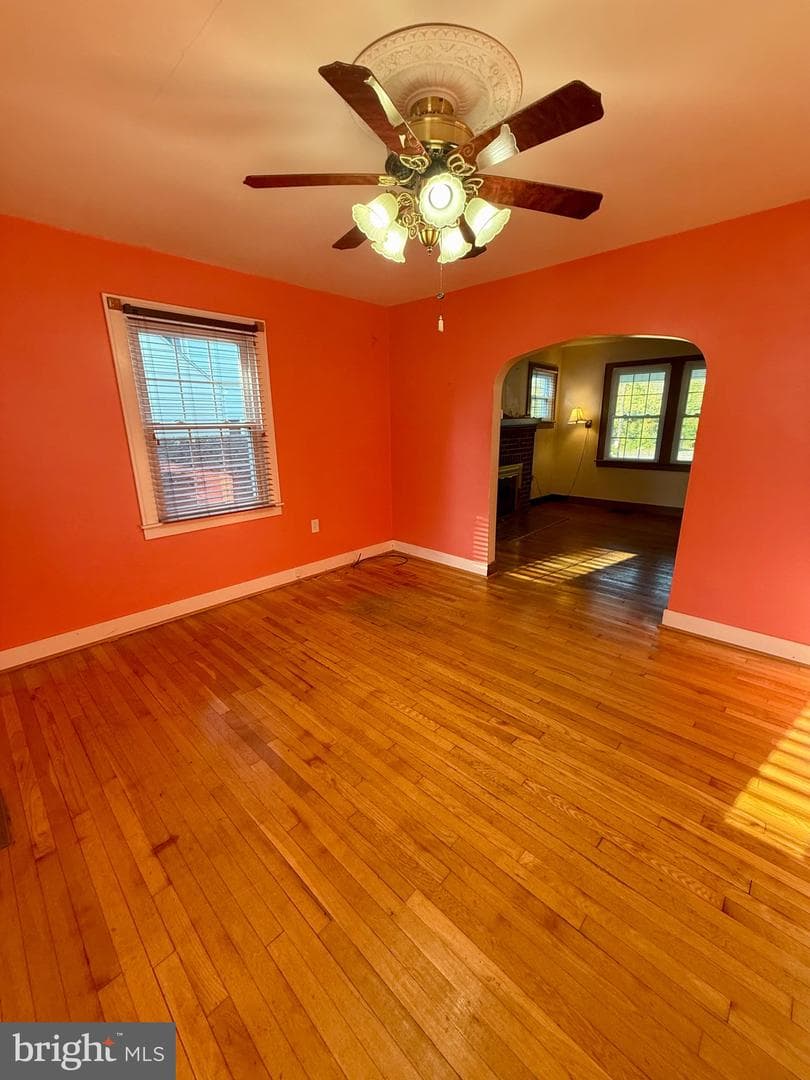 13925 Ellerslie Road photo 5