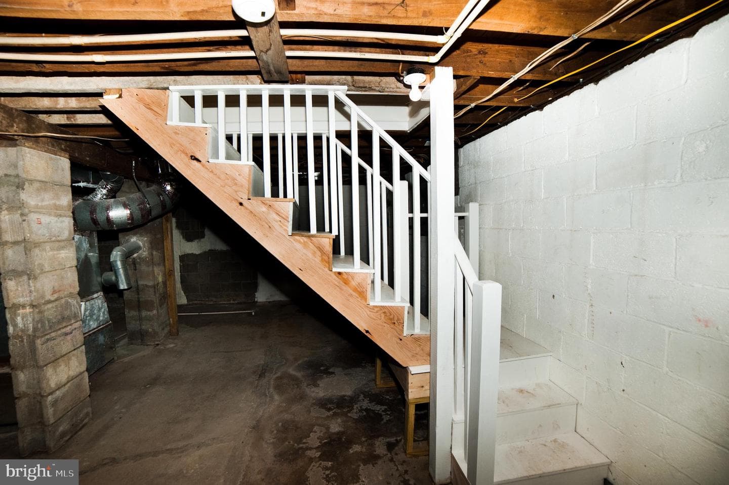 11313 Morningside Drive NE photo 21