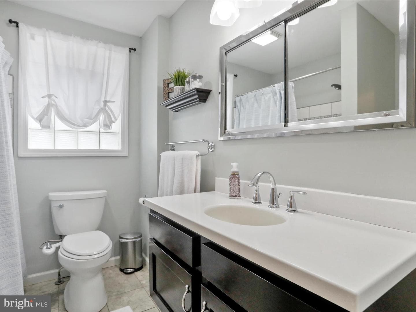 609 Kent Avenue photo 13