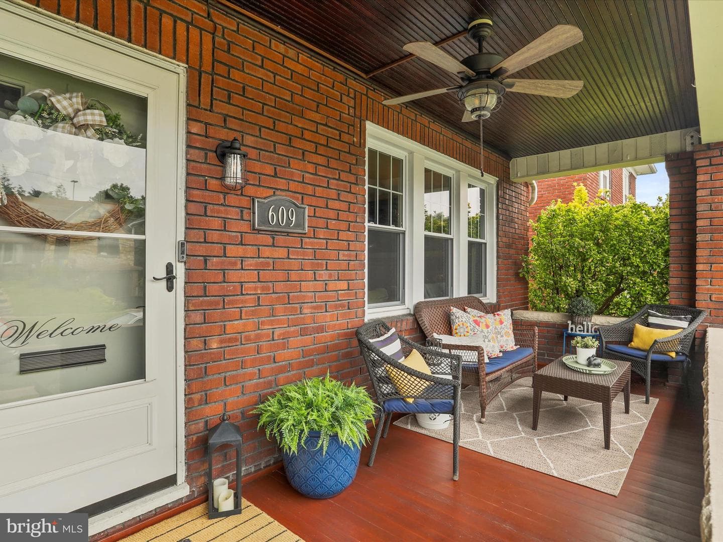 609 Kent Avenue photo 31