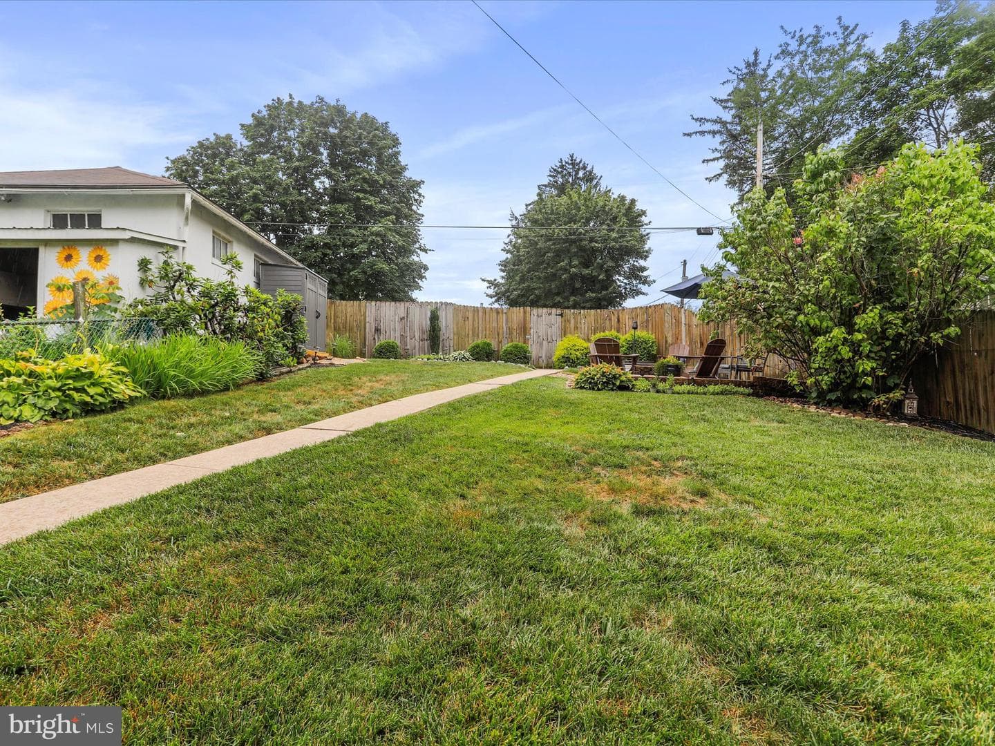 609 Kent Avenue photo 37