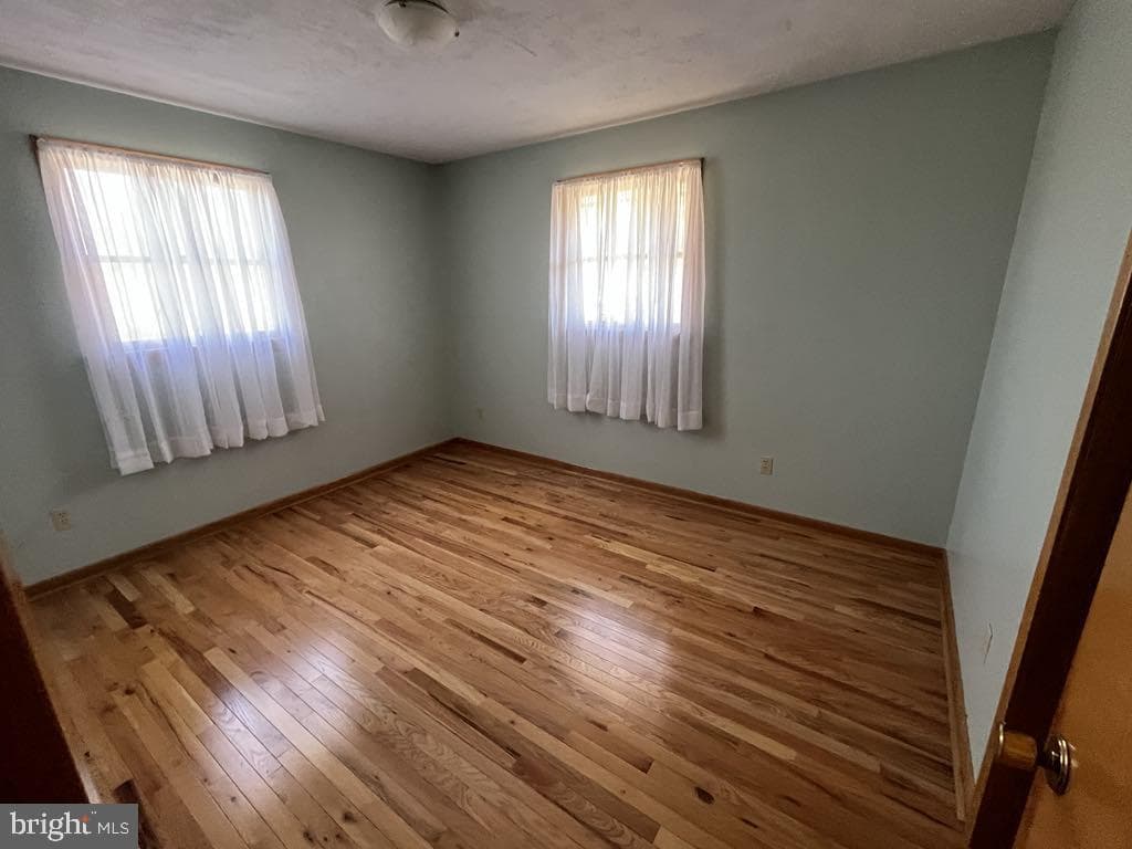 1064 Pine Street photo 11