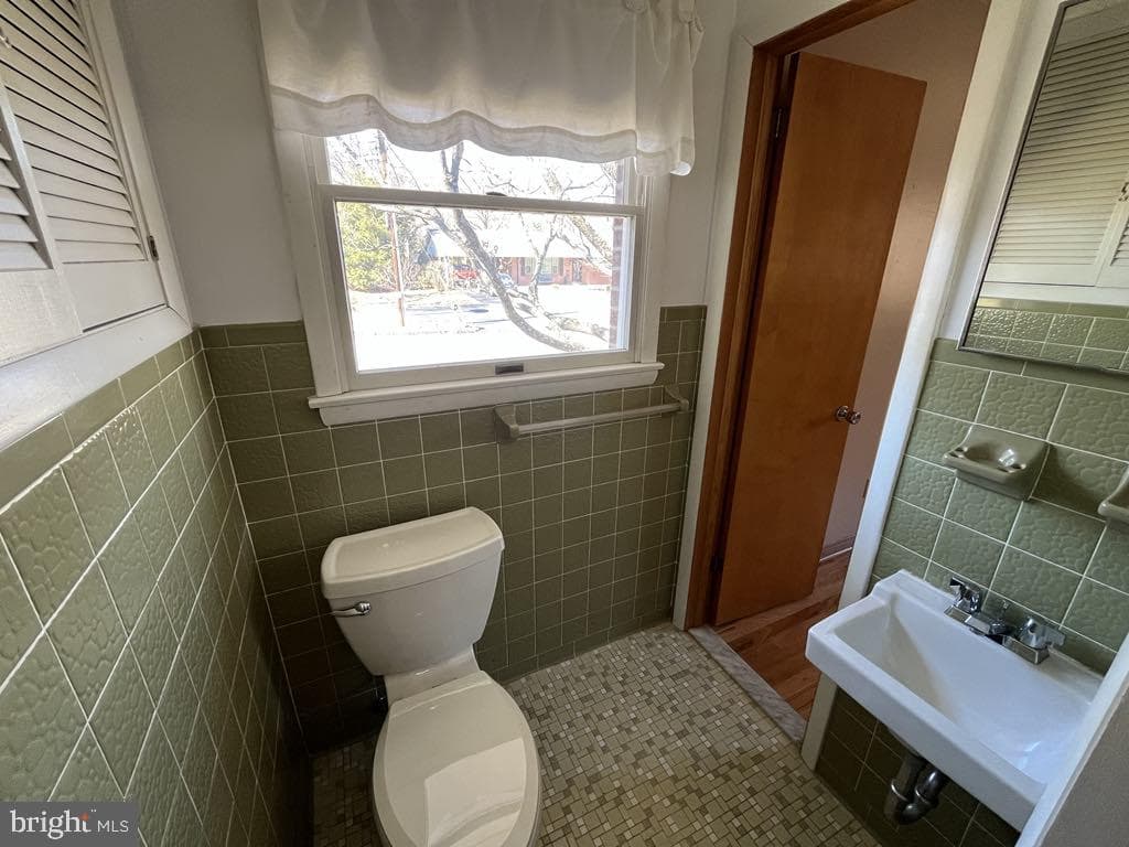 1064 Pine Street photo 8