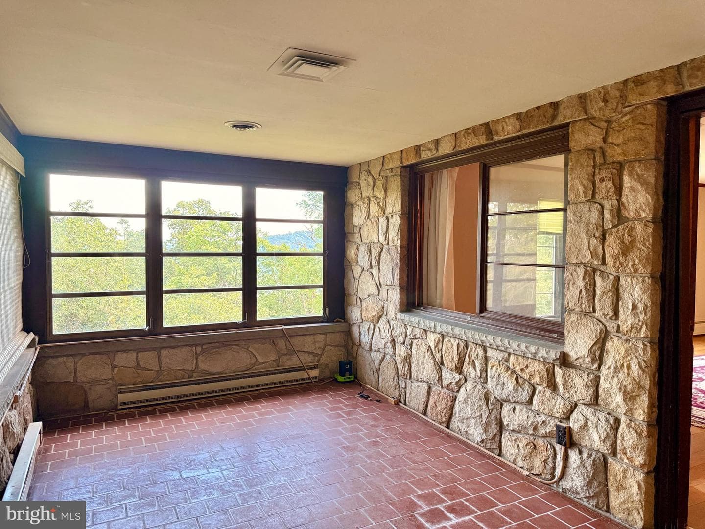 1027 Braddock Road photo 17