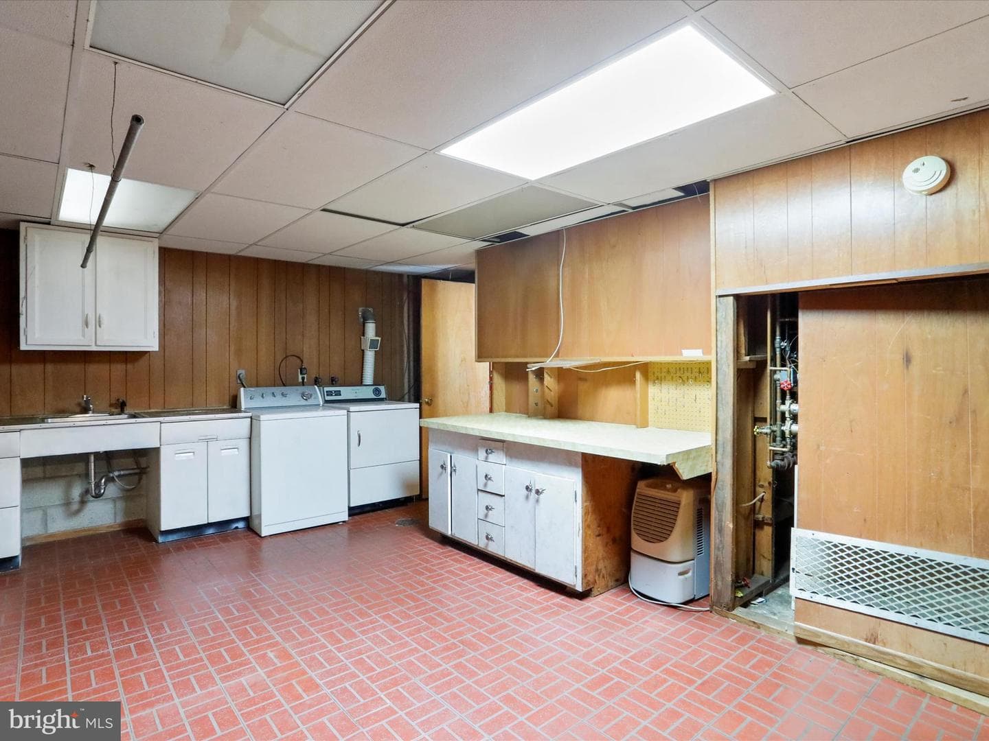 1028 Weires Avenue photo 35