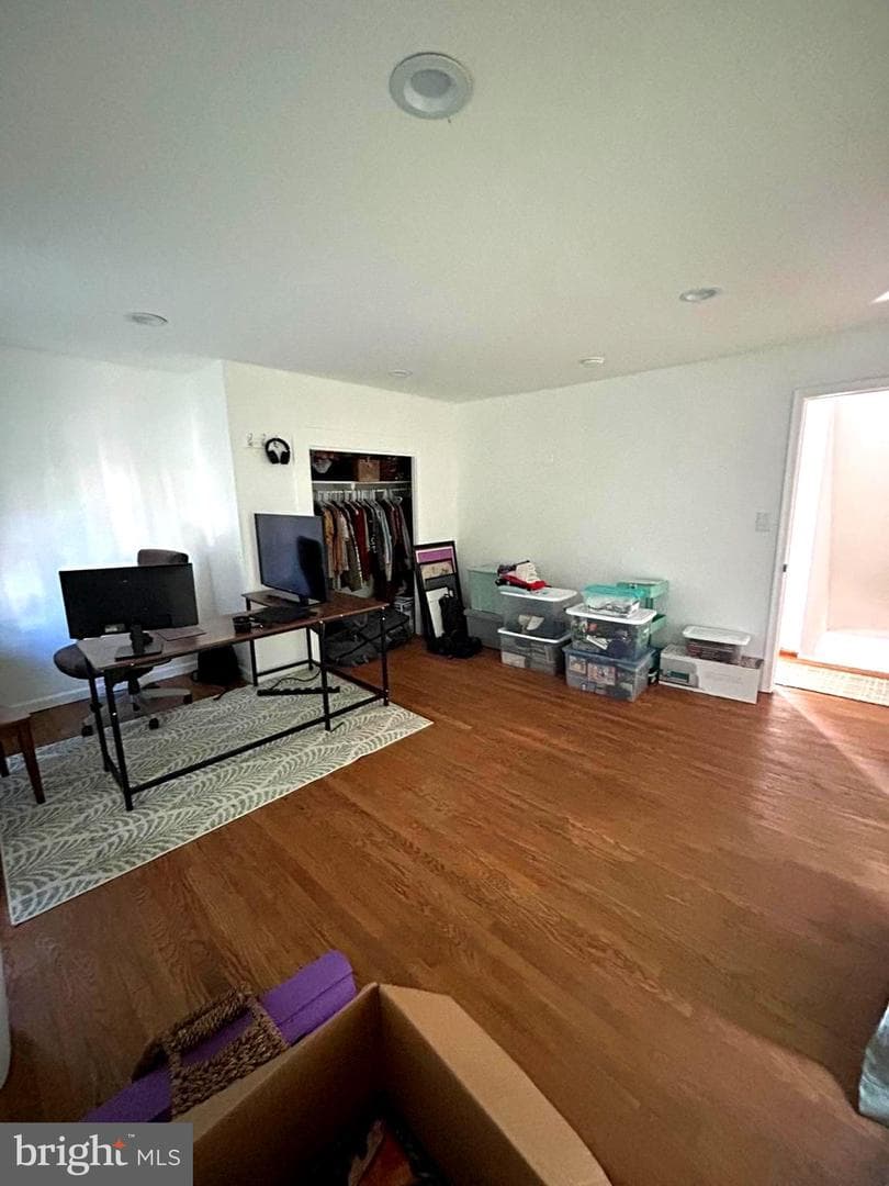 72 Bowery Street photo 25