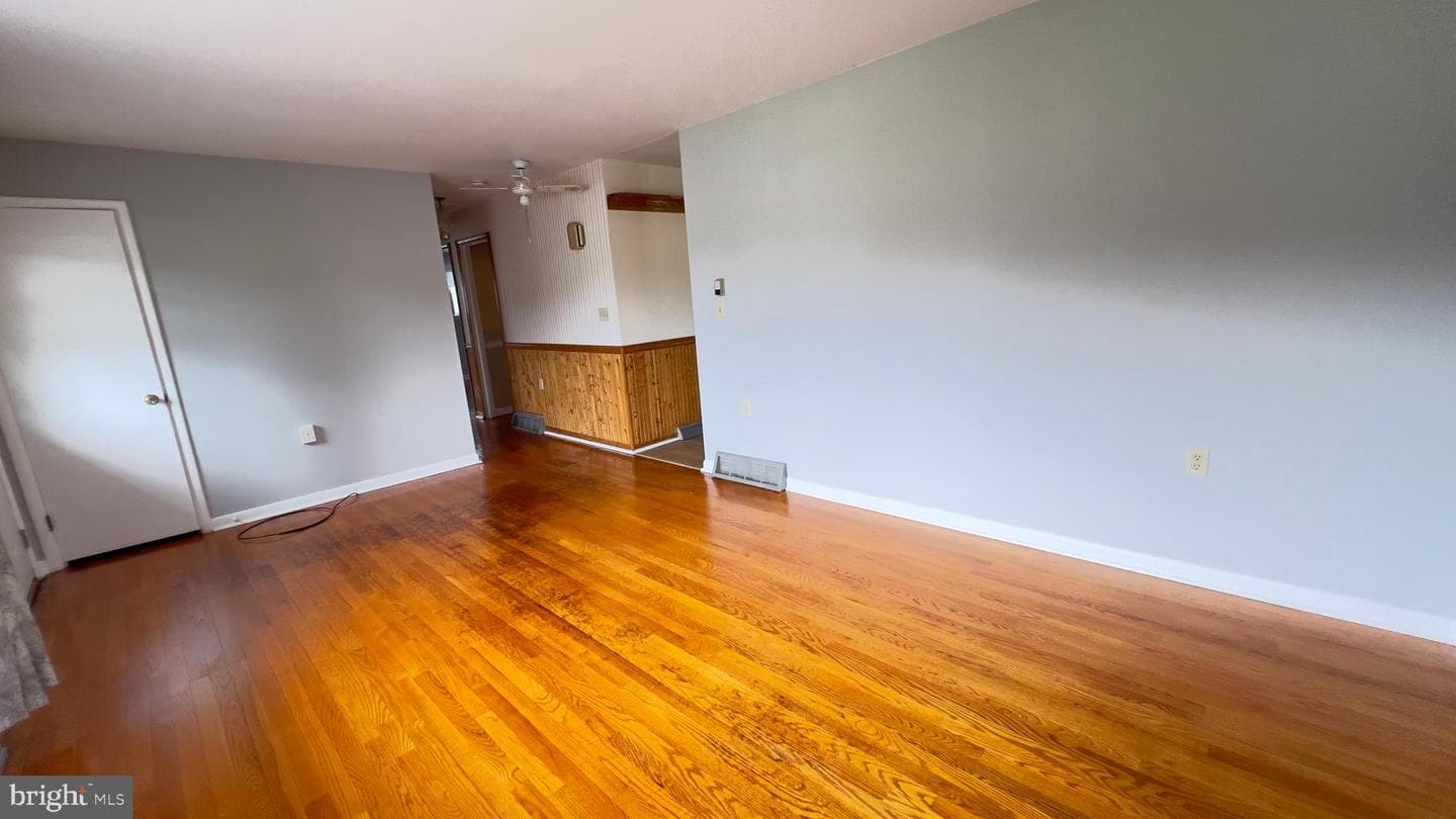 208 Allendale Avenue photo 19