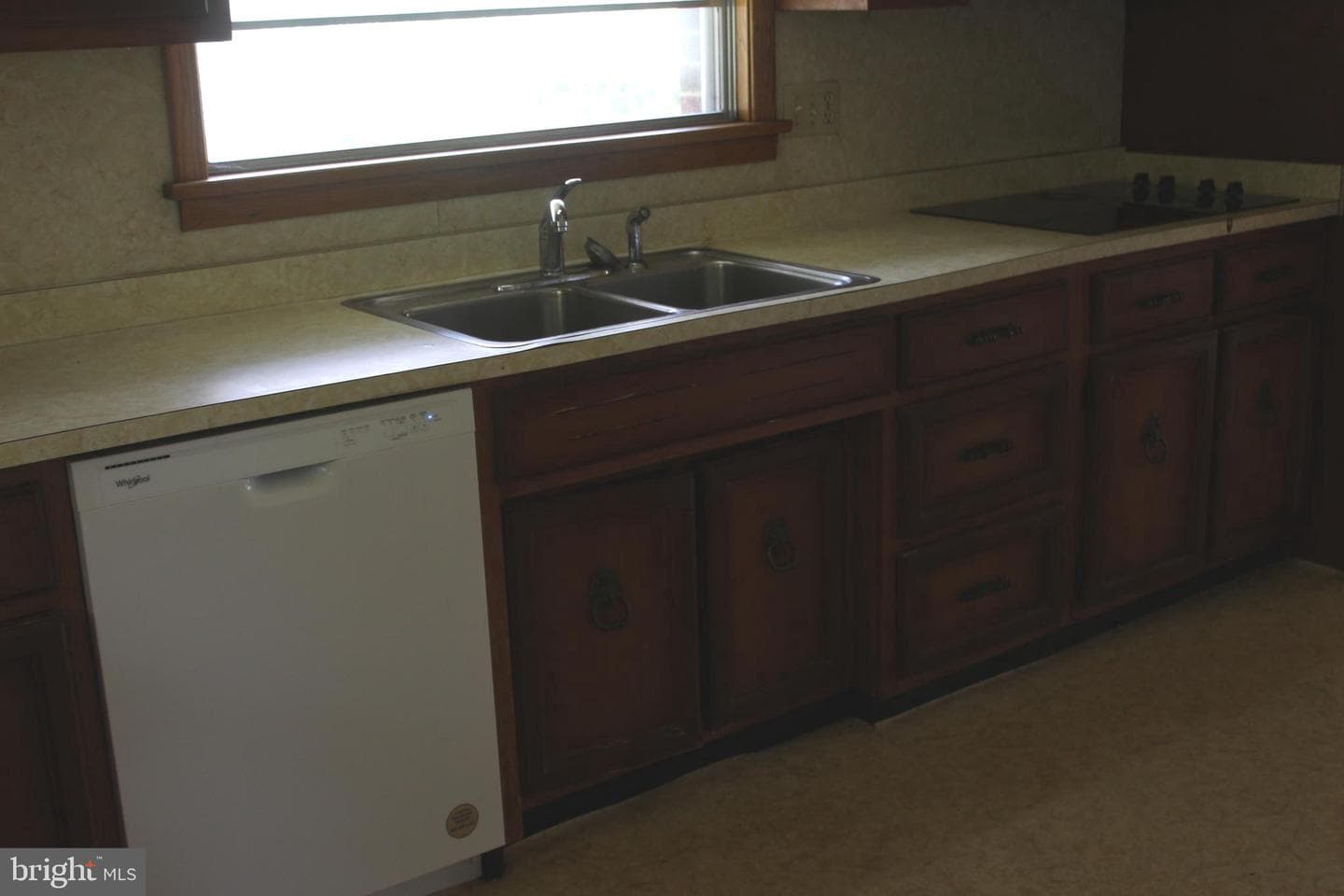 53 Stoyer Street photo 16