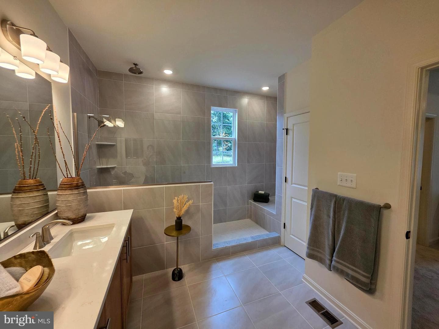 1107 Cherrywood Avenue photo 38