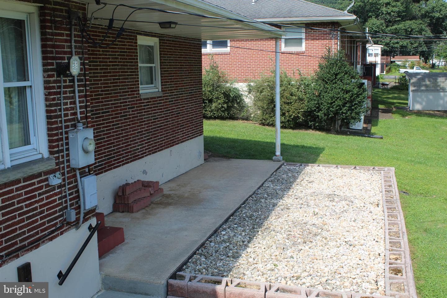 17 Richard Way photo 11