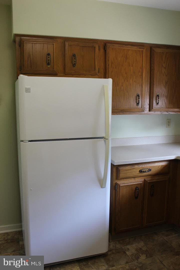 17 Richard Way photo 23