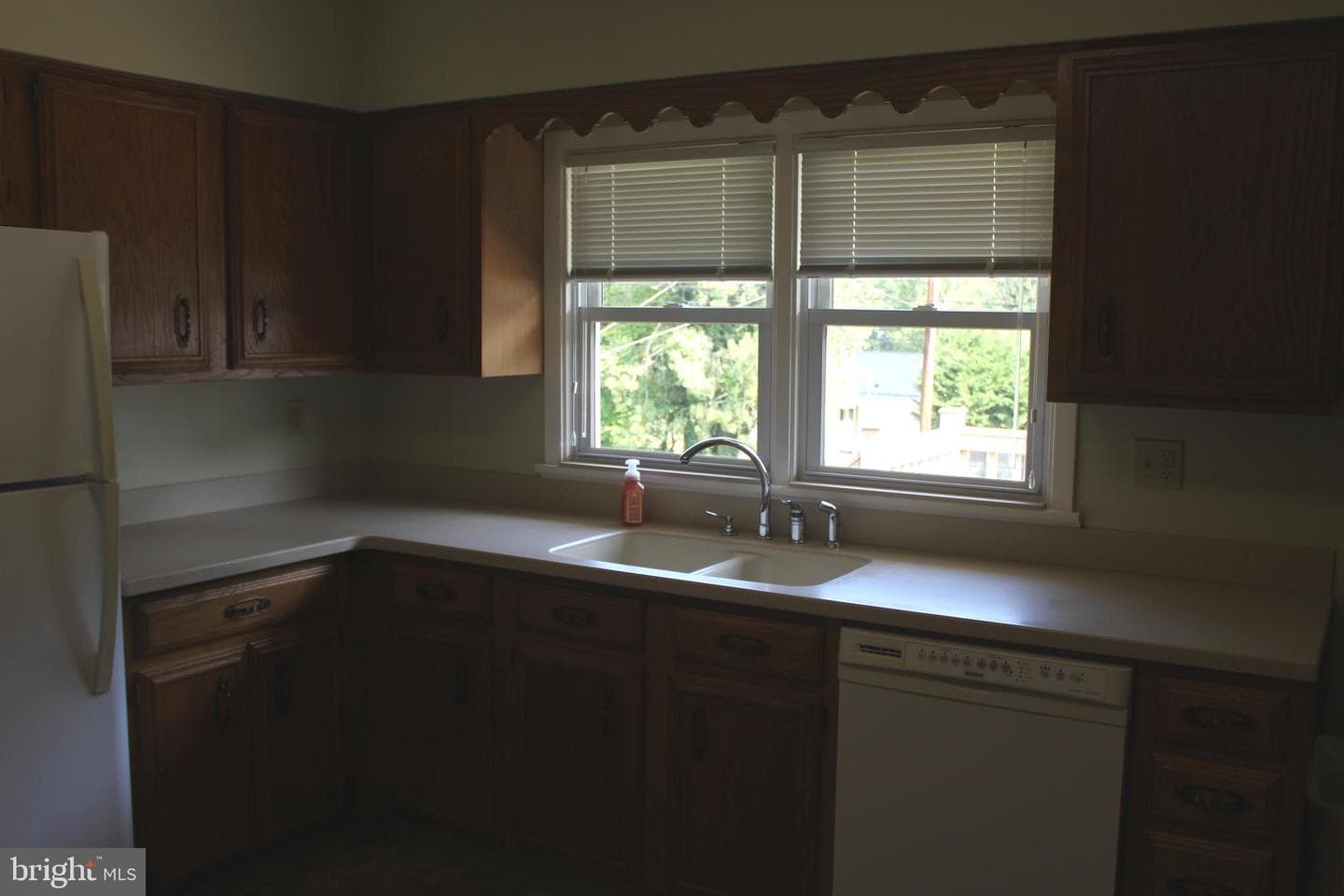 17 Richard Way photo 24