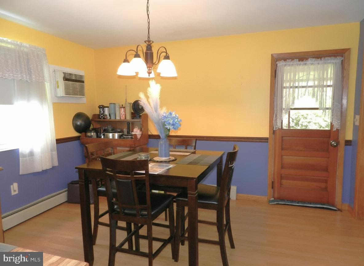 805 White Avenue photo 6