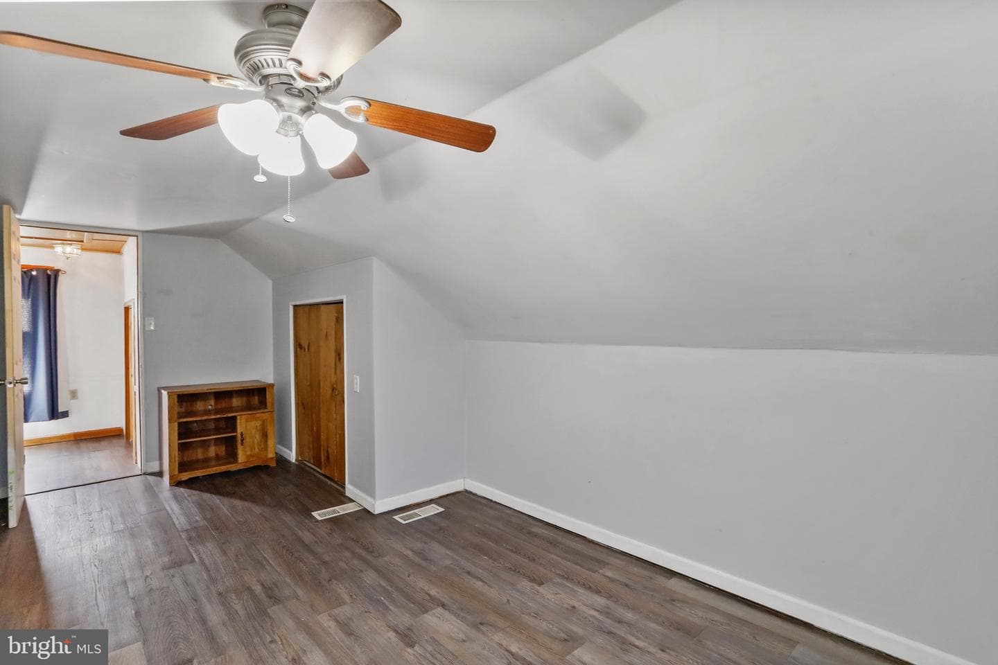 533 Fort Avenue photo 13