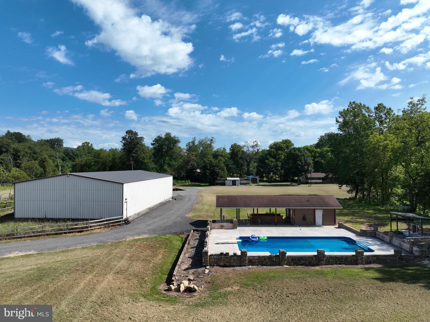 13900 Schellsburg Road photo 7
