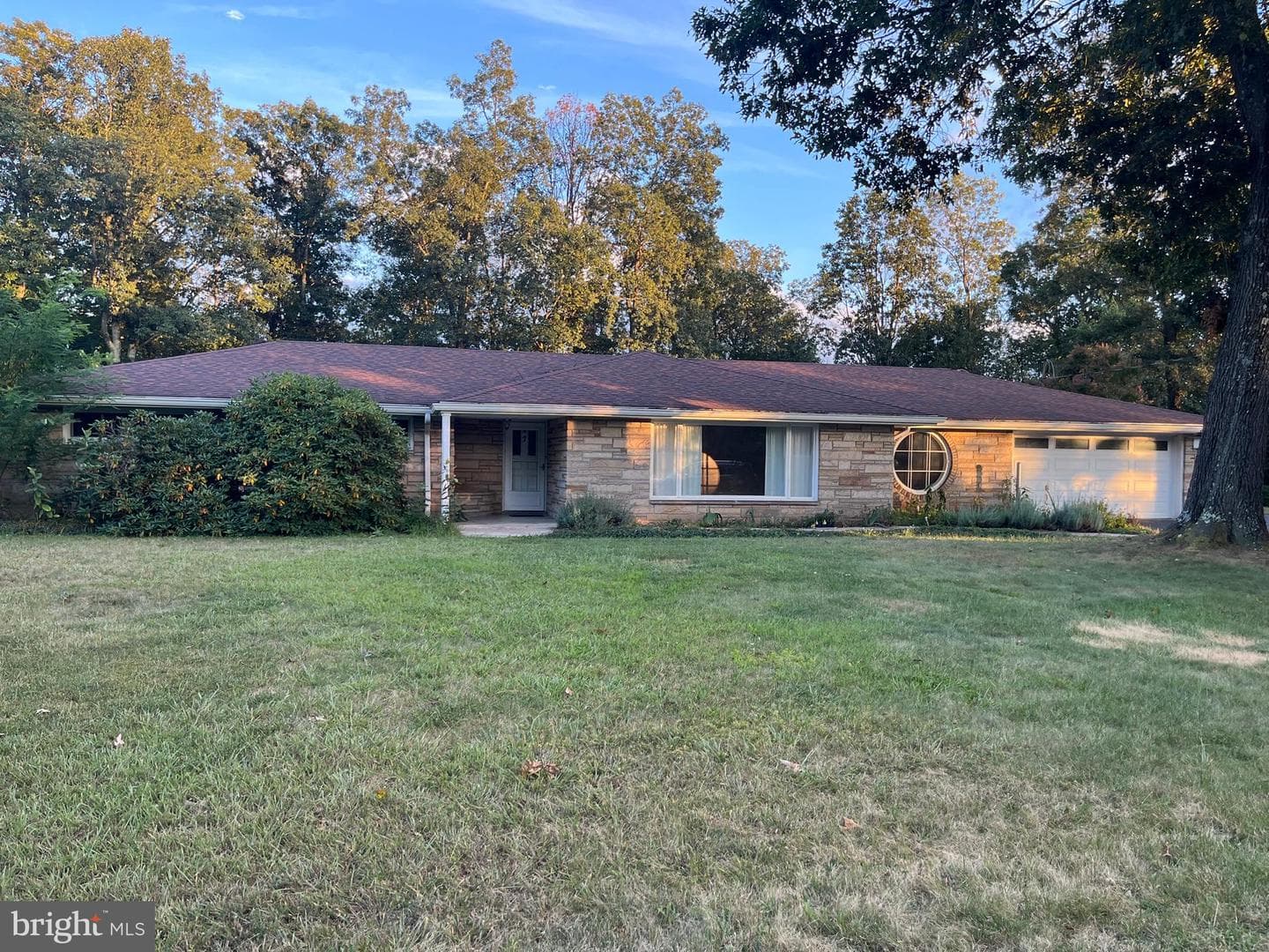 7 Forest Drive