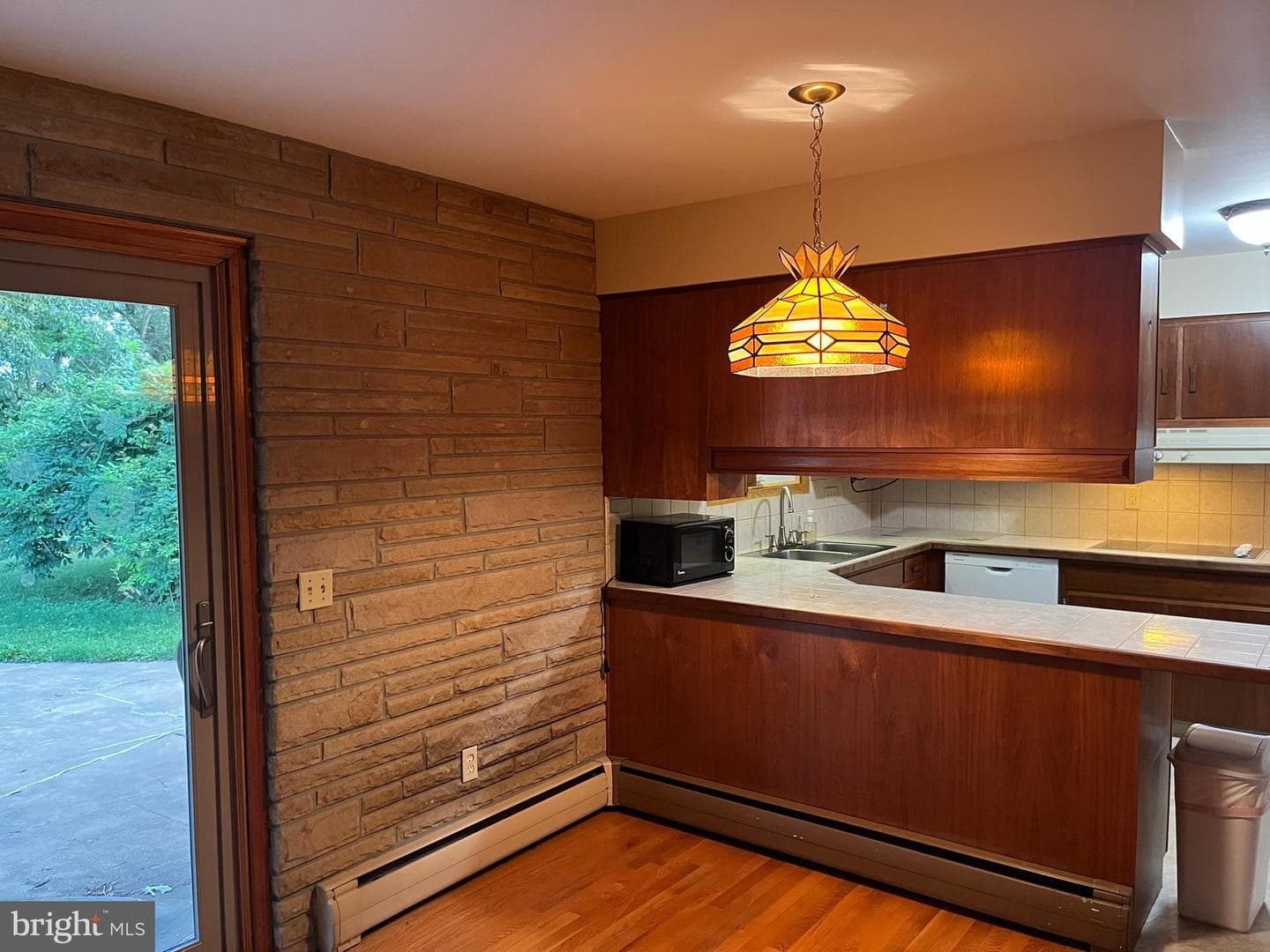 7 Forest Drive photo 32