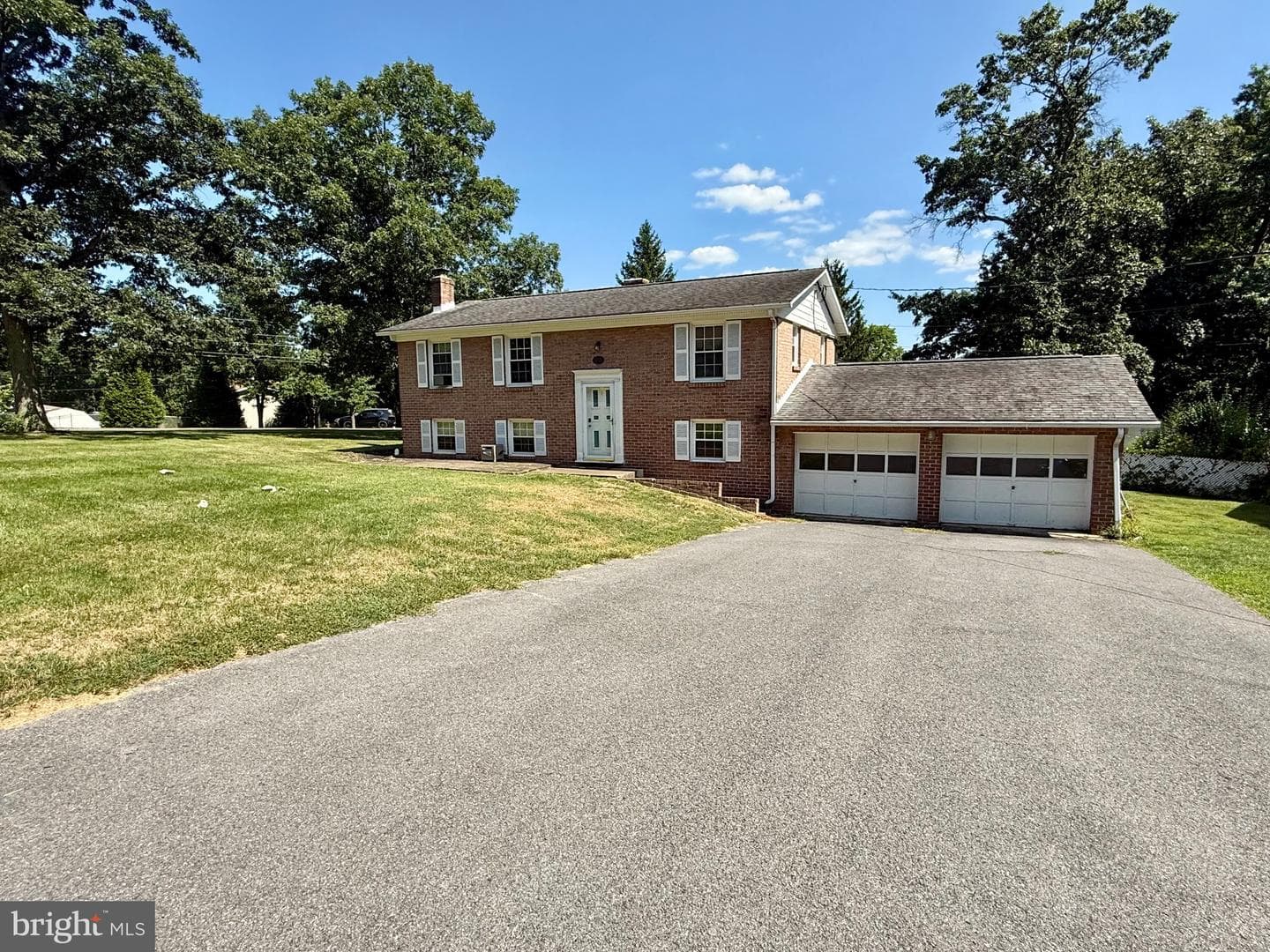 15700 Acorn Ct photo 1