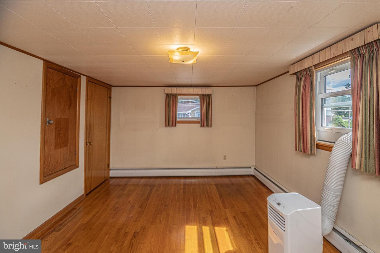 93 Washington Street photo 24