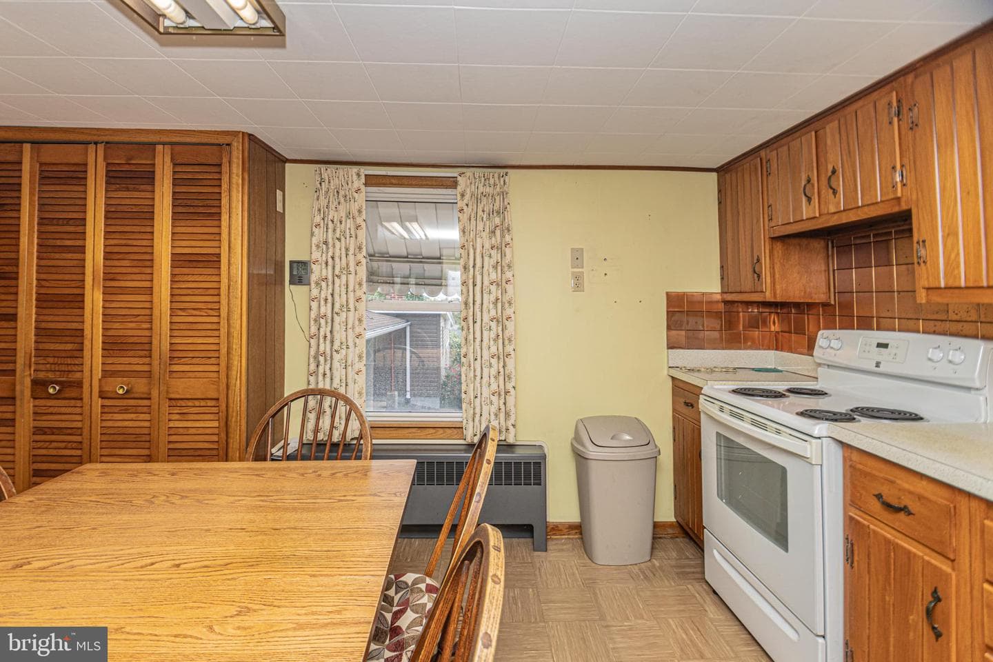 93 Washington Street photo 37