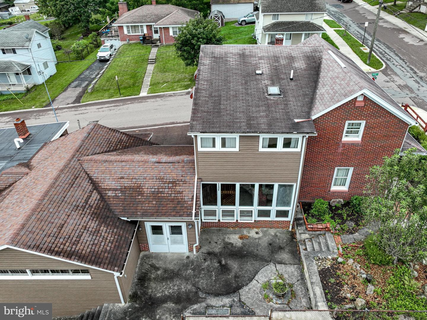 93 Washington Street photo 4